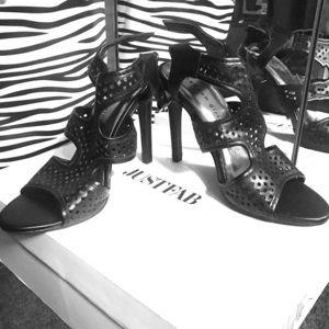 Madden girl black heels